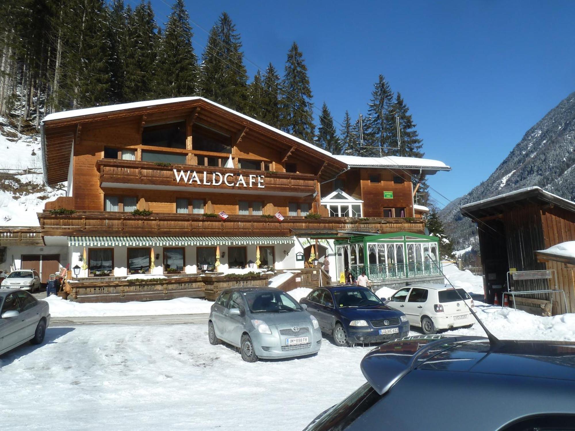 Hotel Waldcafe Neustift im Stubaital Exterior photo